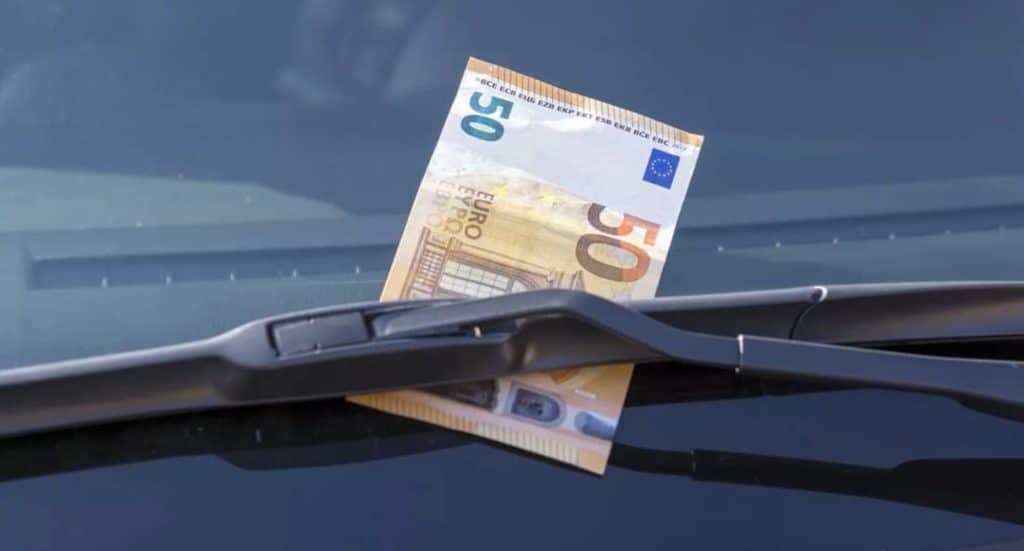 Ce billet de 50 euros peut être une grosse arnaque attention à ne pas